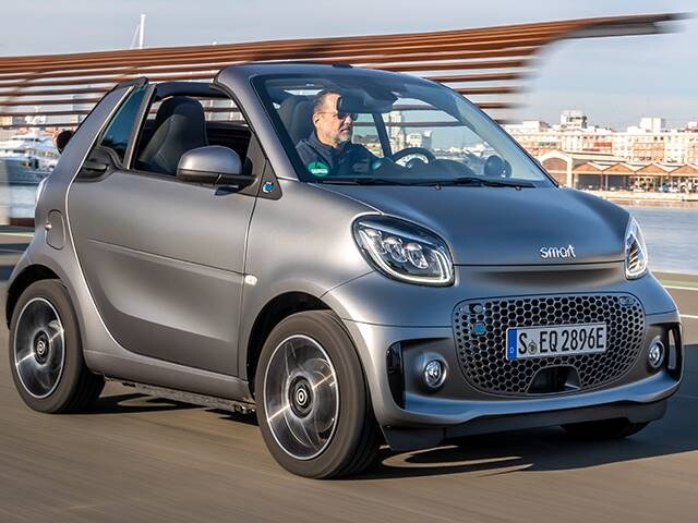 Top Consumer Rated Electric Cars Of 2019 Kelley Blue Book